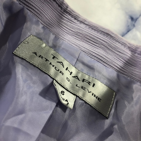 Tahari Arthur S. Levine Lavender Purple Blazer - Picture 8 of 8